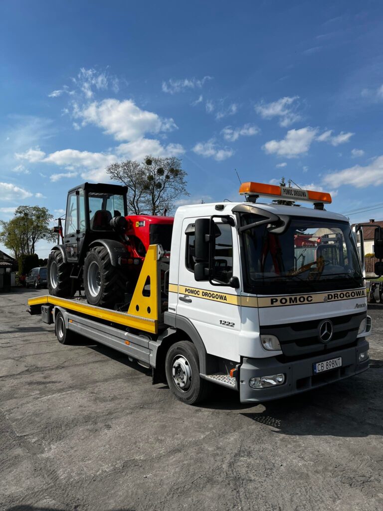 343749931_266358352491865_217232248981646903_n Transport maszyn rolniczych