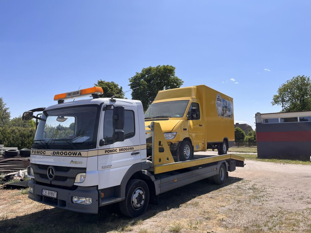 351590260_649673973175746_8976118209484177773_n Transport busów